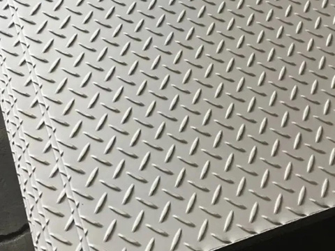 316L Checkered Diamond Pattern Metal Sheet